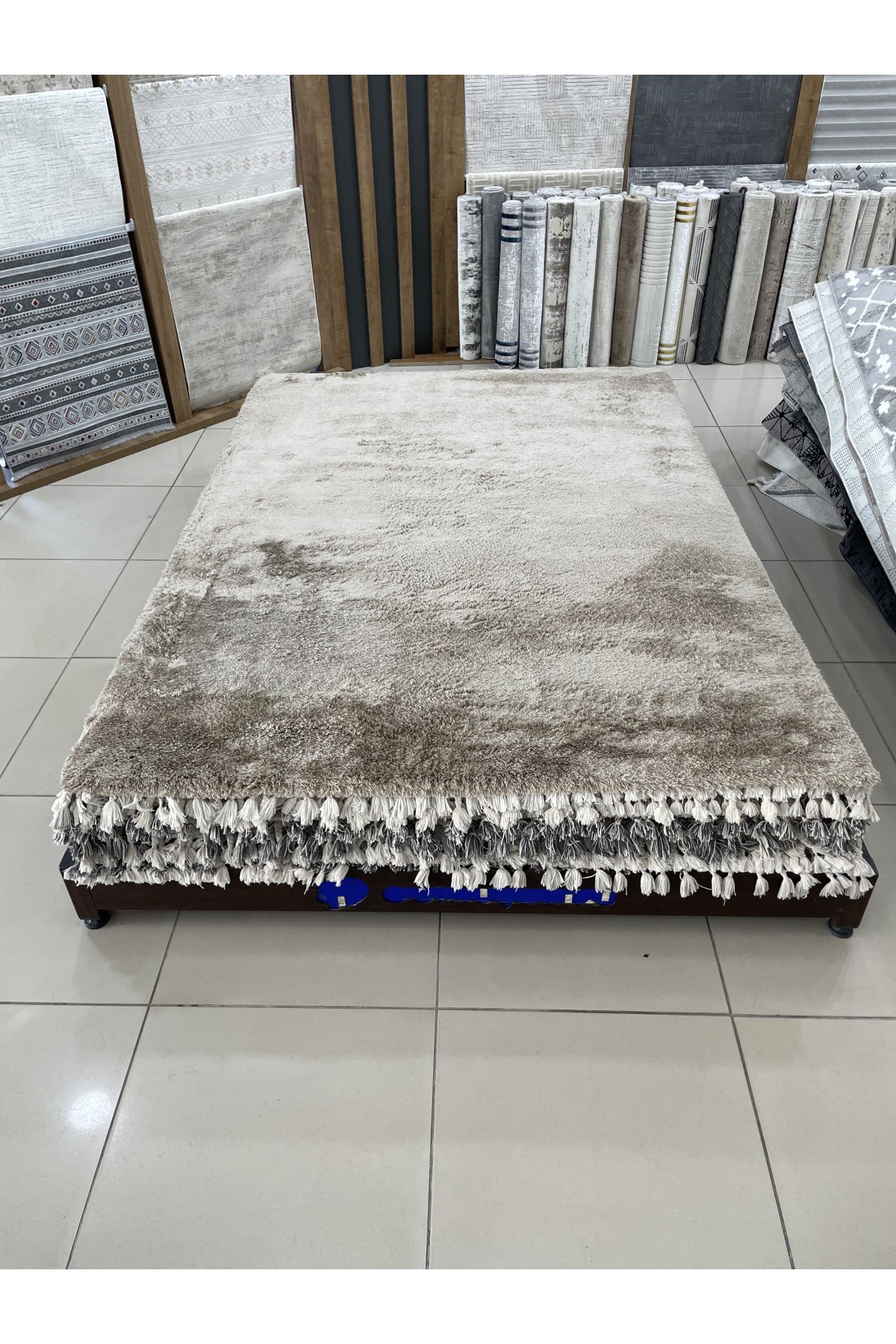 Bağdat Outlet Halı 4m²