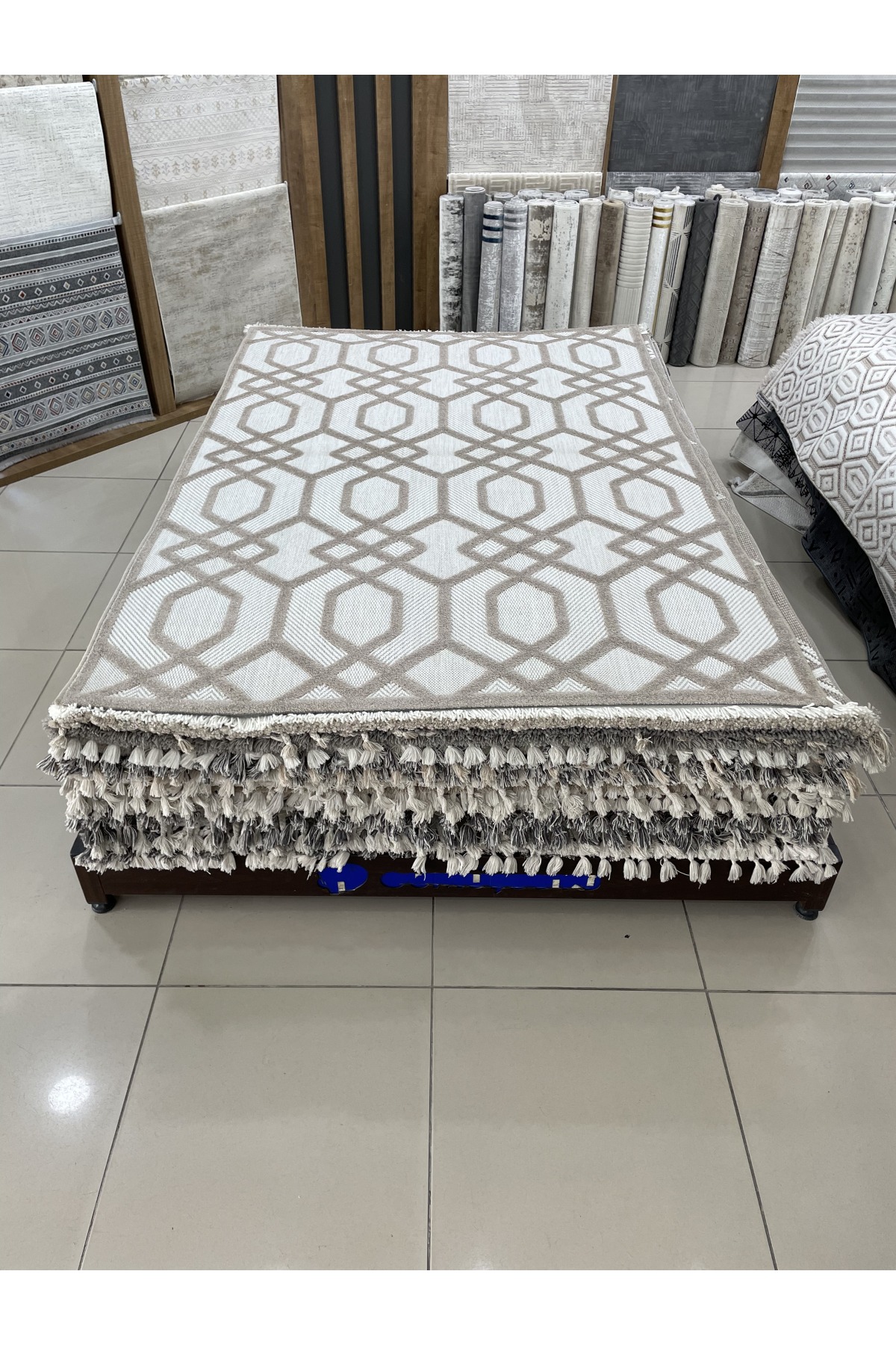 Bağdat Outlet Halı 4m²