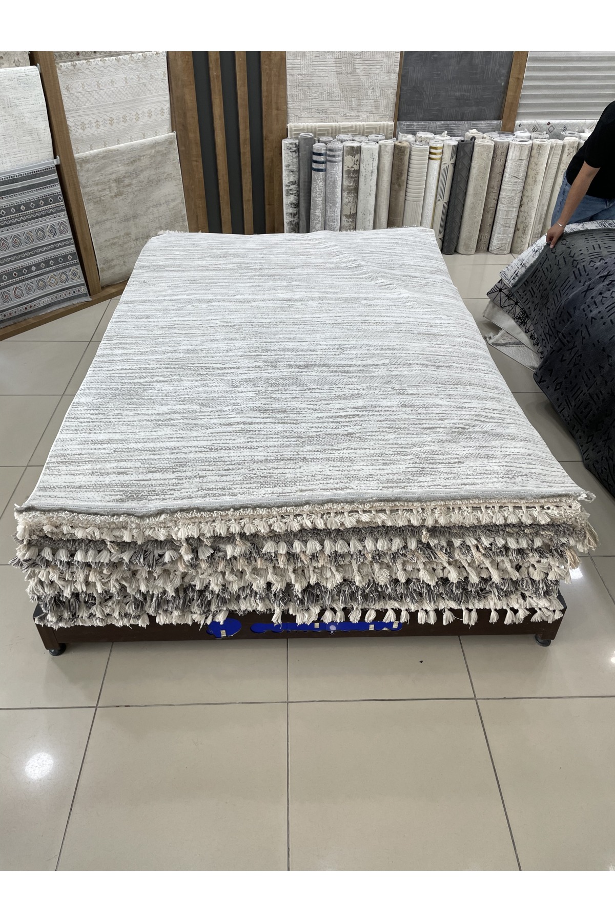 Bağdat Outlet Halı 4m²