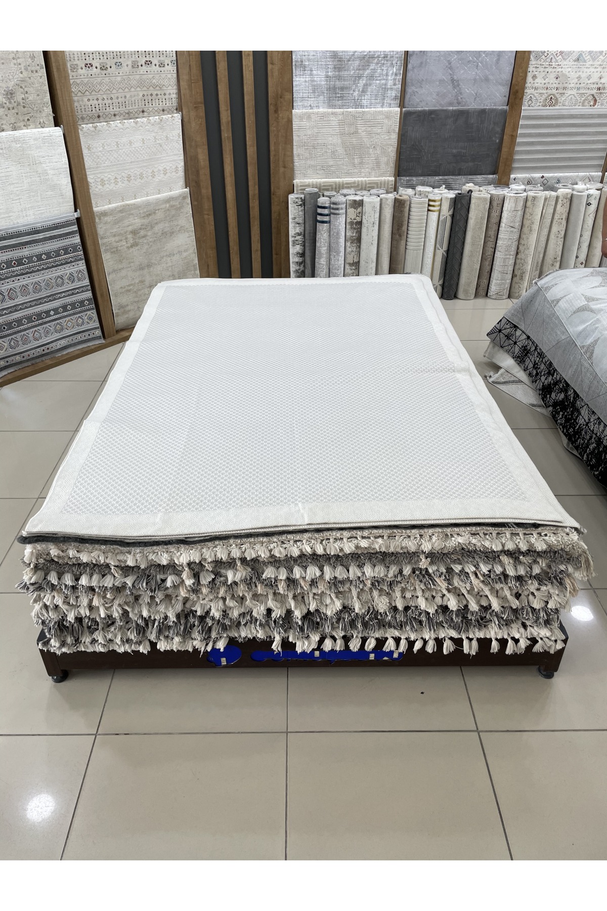 Bağdat Outlet Halı 4m²