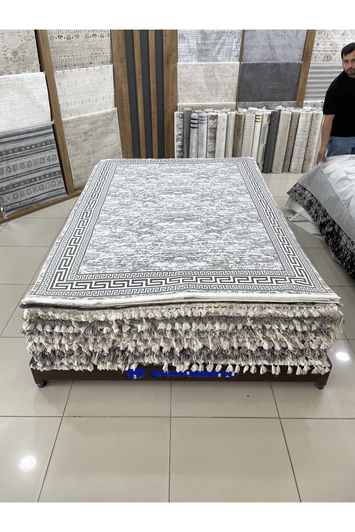 Bağdat Outlet Halı 4m²