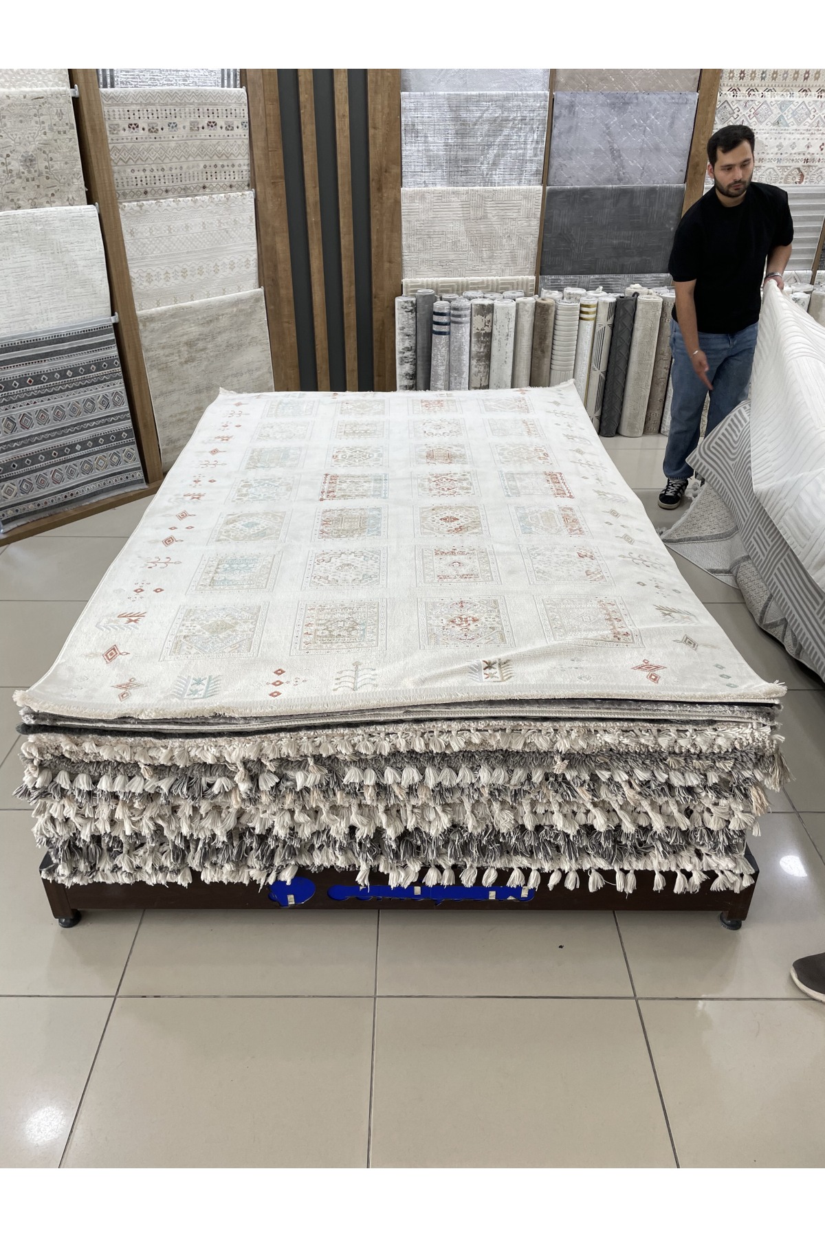 Bağdat Outlet Halı 4m²